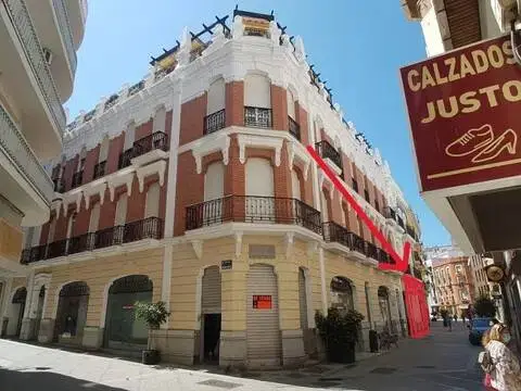 Local comercial en calle Rascón
