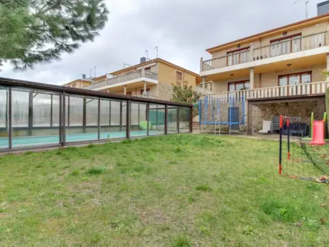 Chalet en El Canto