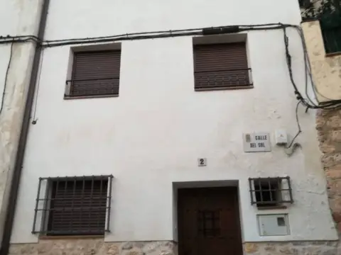 Chalet en calle del Sol
