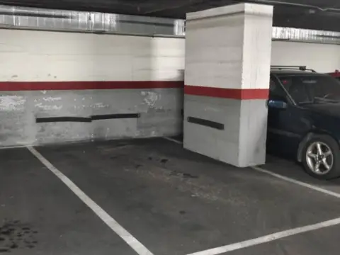 Garaje en Via Augusta