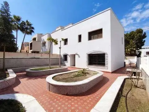 Chalet en Ciudad Jardín-Tagarete-Zapillo