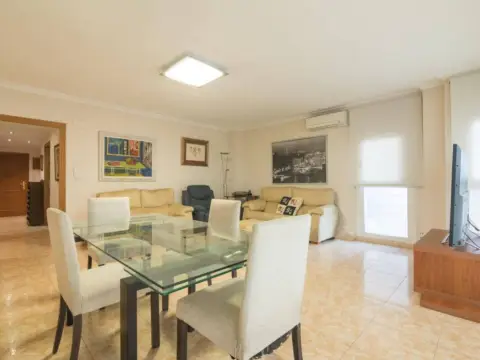 Piso en calle de Alfonso XII