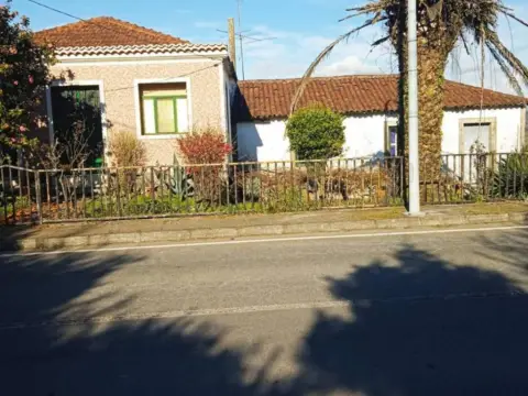 Casa en calle Freixeiro