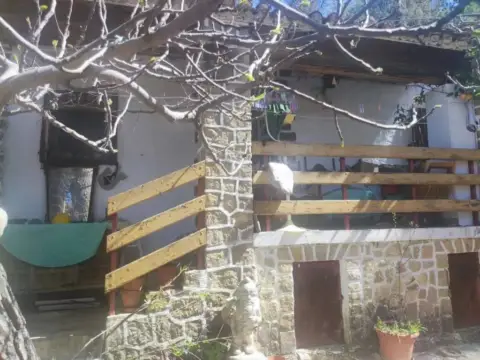 Casa rústica en Las Peñas de Riglos