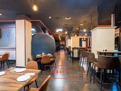 Local comercial en calle Martínez Almagro