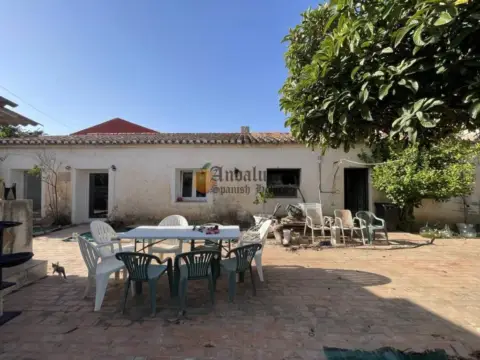 Casa rústica en Láchar