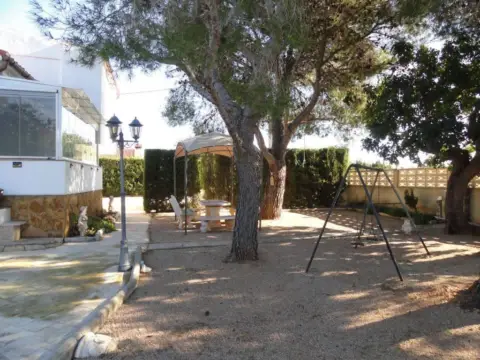 Casa en Montroi - Montroy