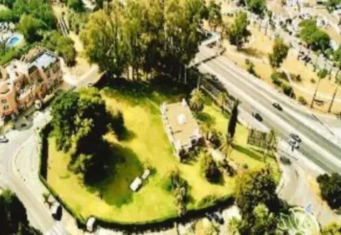 Finca rústica en Cabopino-Reserva de Marbella