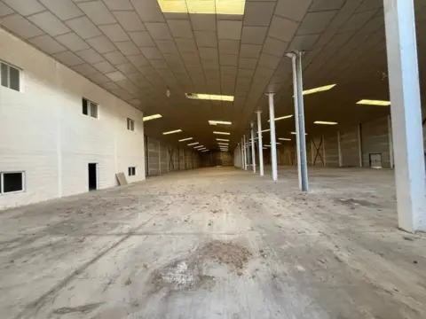 Nave industrial en Centre