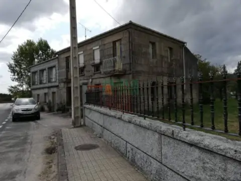 Casa en San Cristovo de Cea