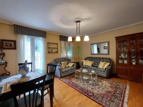 Casa en Ourense Capital