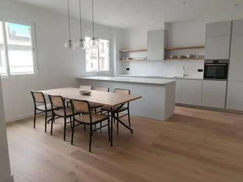 Piso en Reina Victoria-Poeta Miguel Hernández