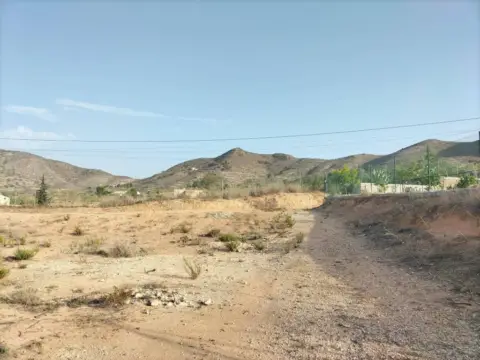 Terreno en calle Rincon de Tallante