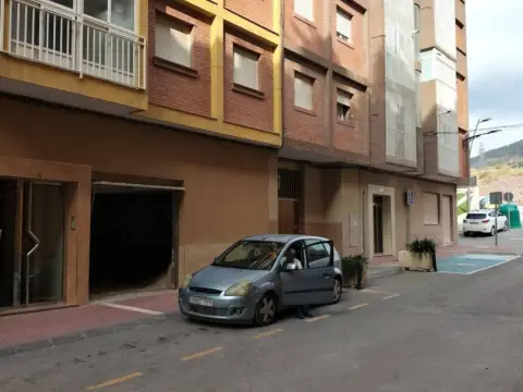 Local comercial en calle del Doctor Jiménez Díaz, 9