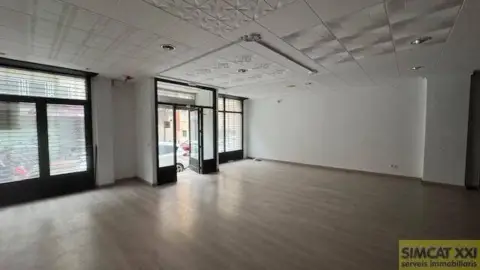 Local comercial en Port Esportiu-Canyelles-Puig Rom