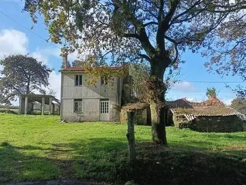 Chalet en A Carballeira (O Meson Do Vento)
