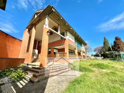 Chalet en Carretera de Fresneda