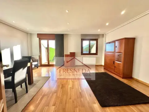 Casa adosada en Carretera de Fresneda