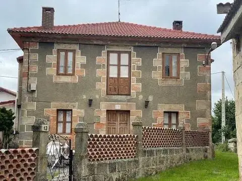Casa rústica en calle de León