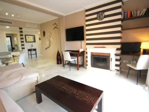 Piso en Avenida del Sol, 14