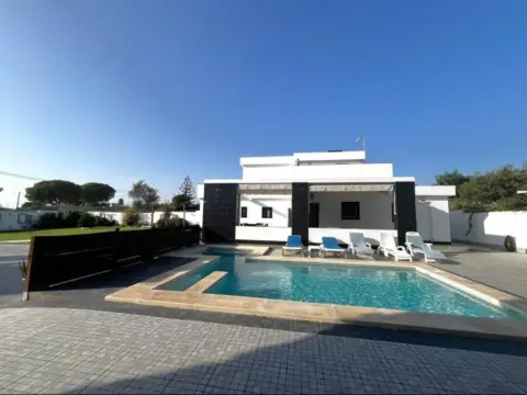 Casa en Chiclana de la Frontera