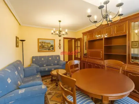 Piso en Ourense Capital