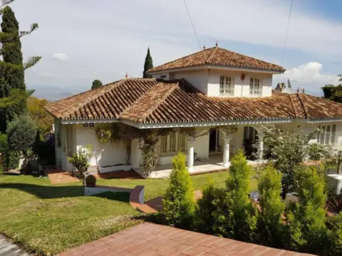 Casa en Manantiales-Cortijos del Sol-Fuensanguínea