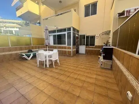 Piso en Avenida Juan Carlos I