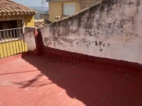 Casa adosada en calle Ferez S-N