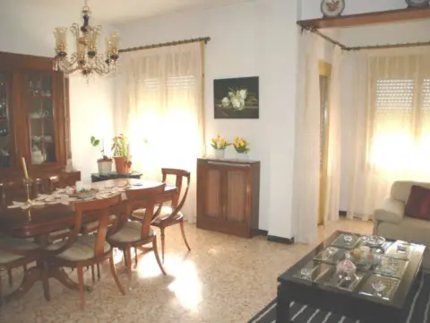 Casa rústica en Pueyo de Santa Cruz