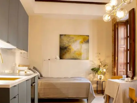 Piso en Plaça de la Santa Creu