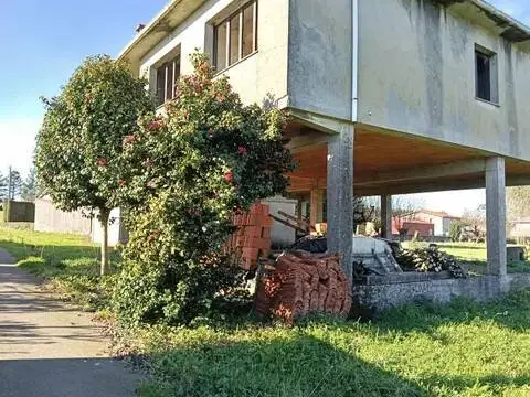 Chalet en A Brixeira (Curtis)