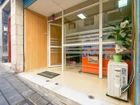 Local comercial en calle de Elda