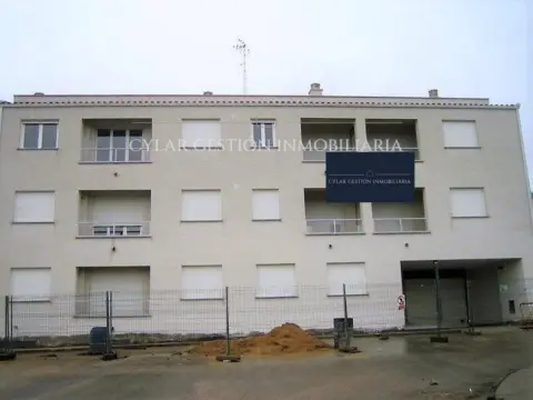 Piso en Cilleros El Hondo