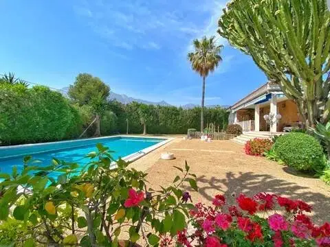 Chalet en El Higueral-La Merced