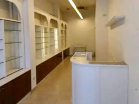 Local comercial en Erdialdea