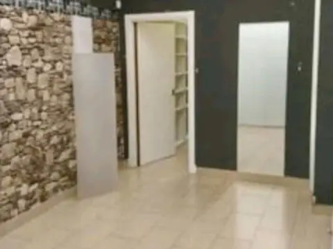 Local comercial en Erdialdea