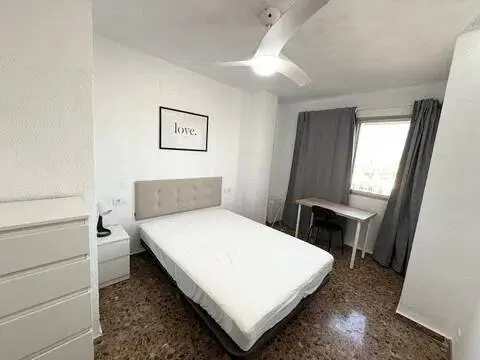 Habitación en Avinguda del Doctor Waksman