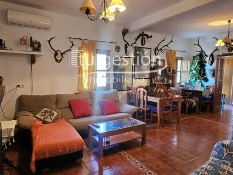 Casa rústica en Área de Triana-Cabrillas-Trapiche