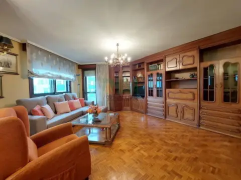 Piso en Ourense Capital