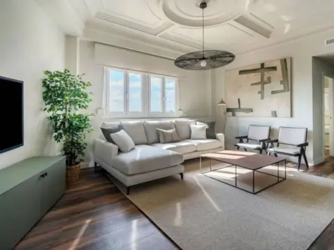 Ático en calle del Hospital