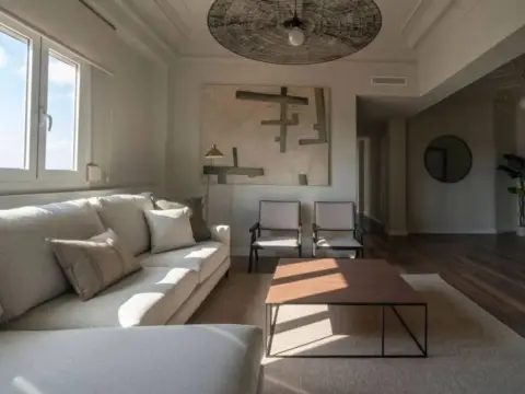 Ático en calle del Hospital