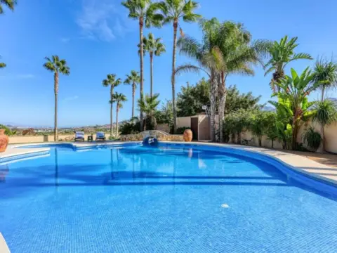 Casa en La Alquería-Torrealquería