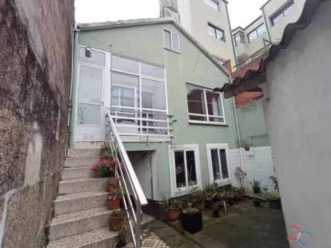 Casa en Bueu (Casco Urbano)