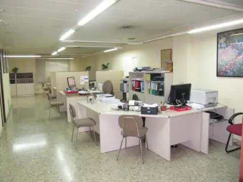 Oficina a Centre