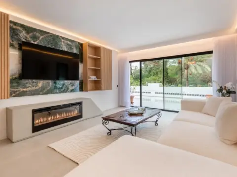 Apartamento en Lomas de Marbella Club-Puente Romano