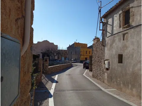 Terraced house in Cantallops