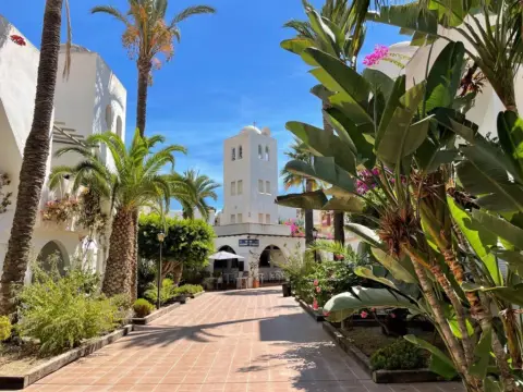 Apartamento en Las Marinas-Bolaga
