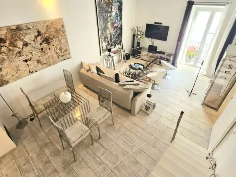 Estudio en Dalt Vila-La Marina