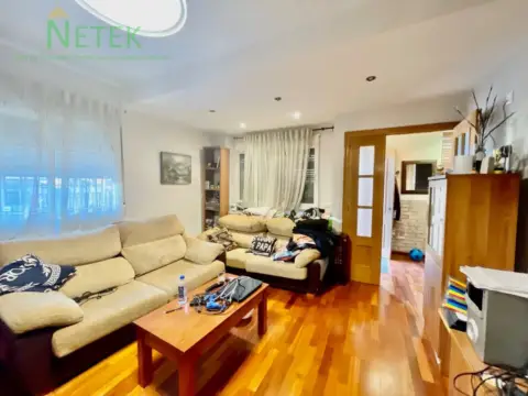 Dúplex en Pedanías Este